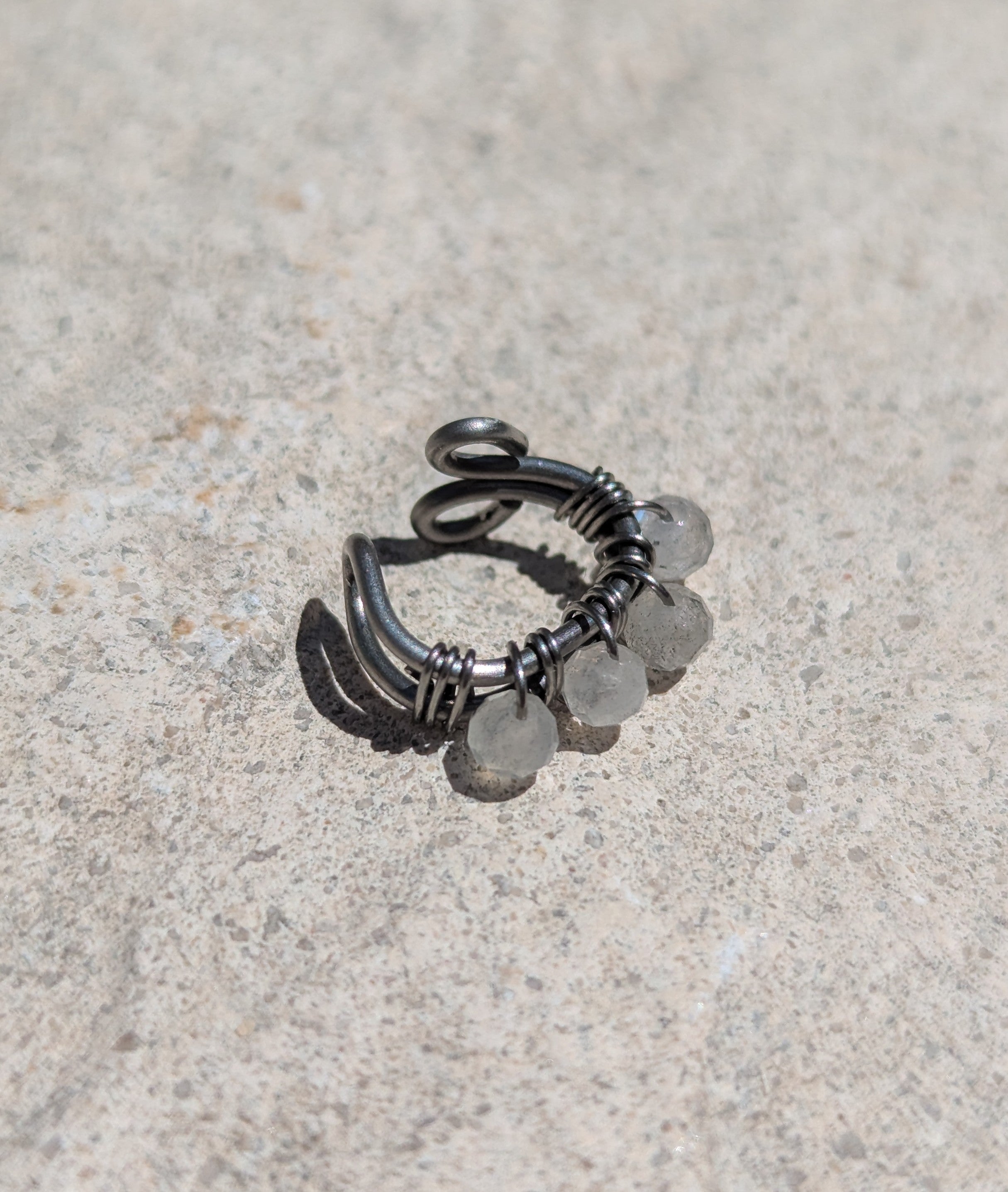 Earcuff Mila - Labradorite