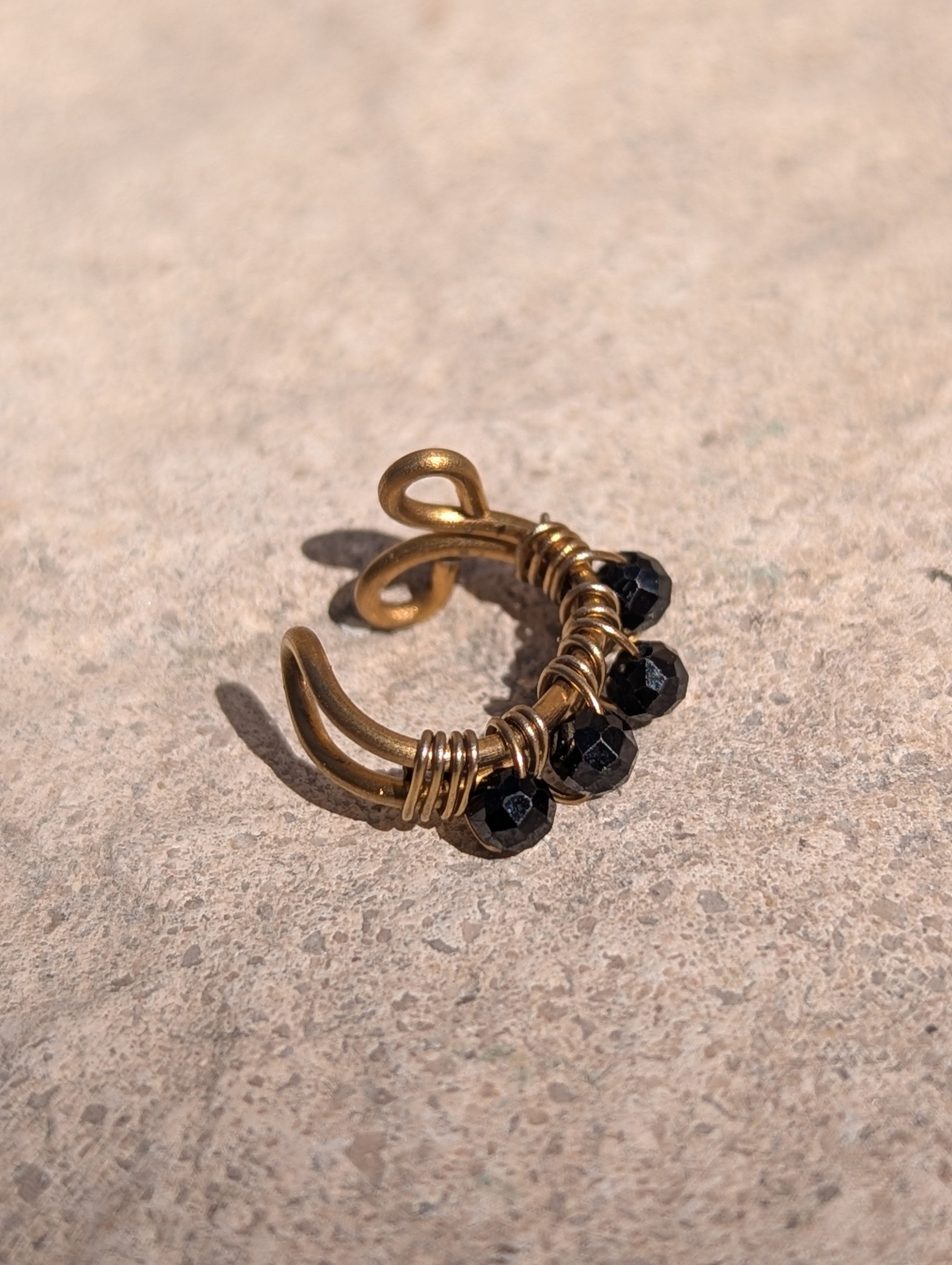 Earcuff Mila - Spinel