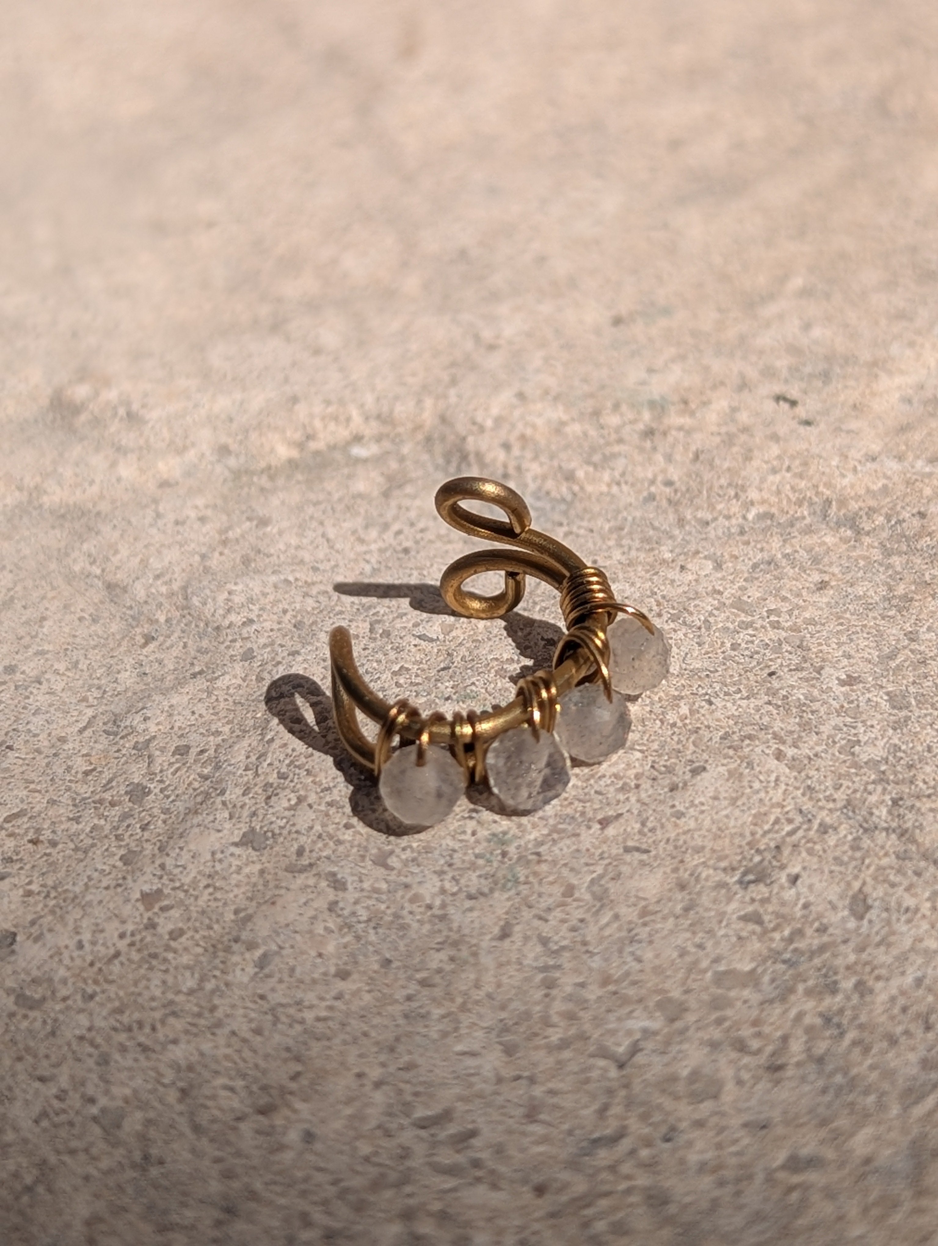 Earcuff Mila - Labradorite