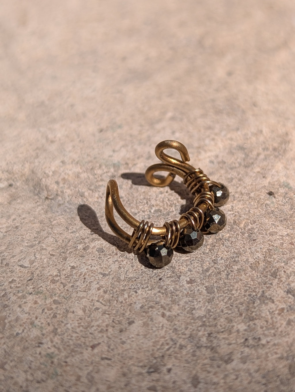 Earcuff Mila - Pyrite